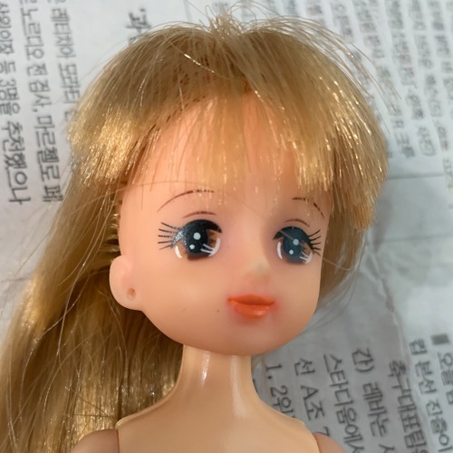 반다이 안나 1982 갈색눈. 미미 원본 모델